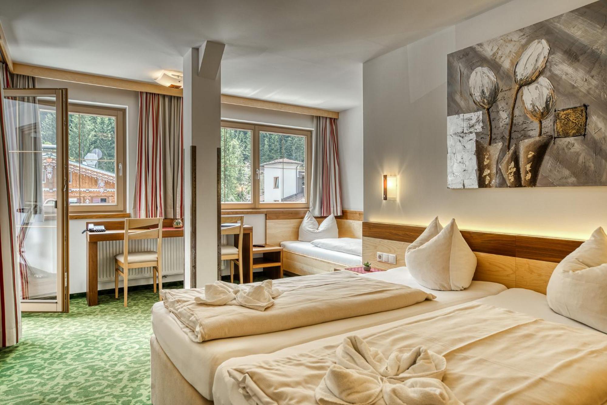 Hotel Sonnenhof Gerlos Centrum Exterior photo