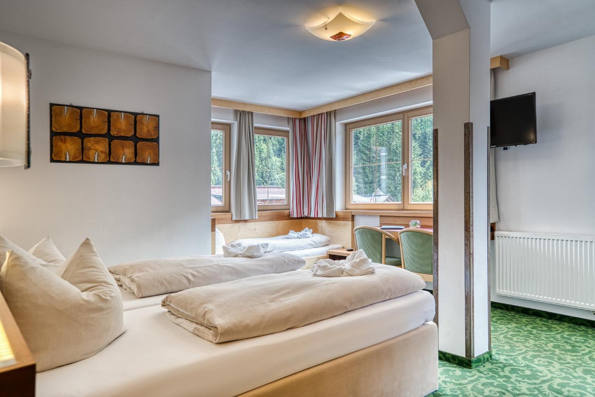 Hotel Sonnenhof Gerlos Centrum Exterior photo